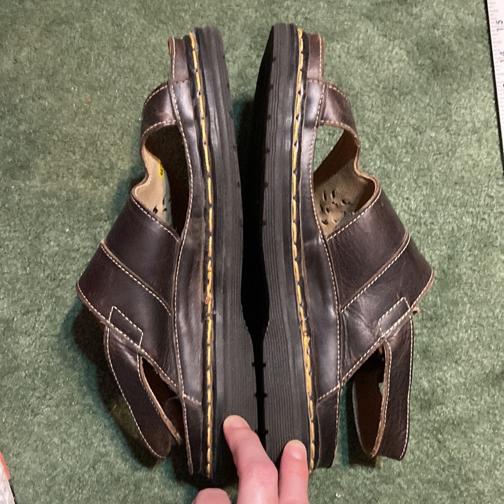 🏴󠁧󠁢󠁥󠁮󠁧󠁿 Dr. Martens MIE Sun ☀️ Cut Out Vintage Sandals US 10/UK 9 1990’s - Picture 4 of 8